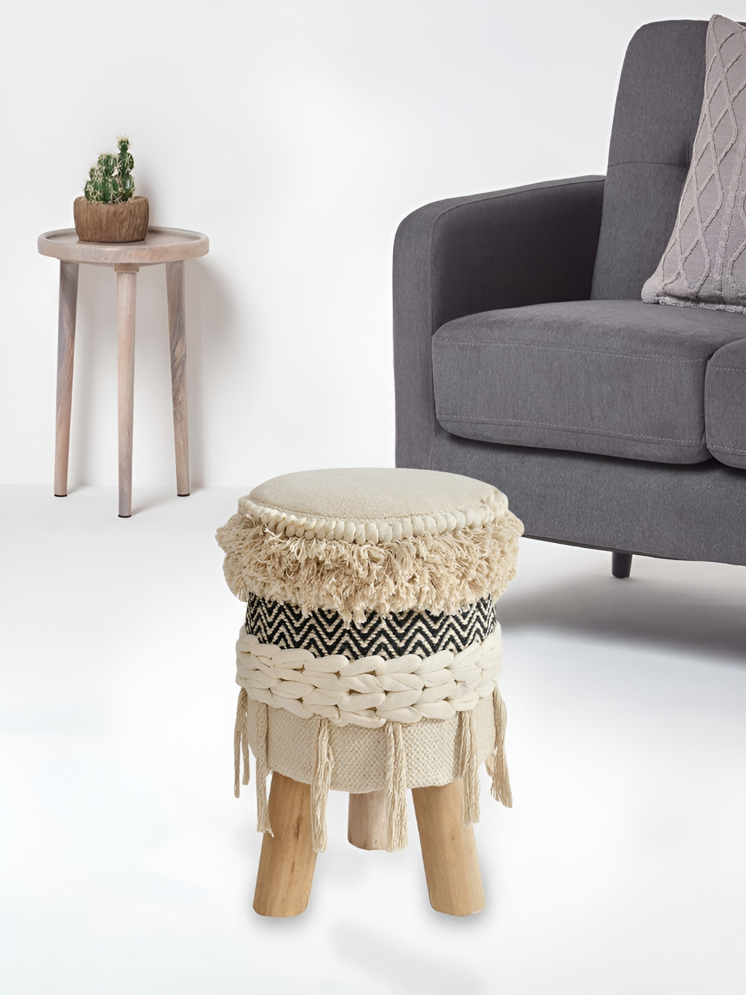 

COMFIDELITAS Off White Foot Stool Ottoman