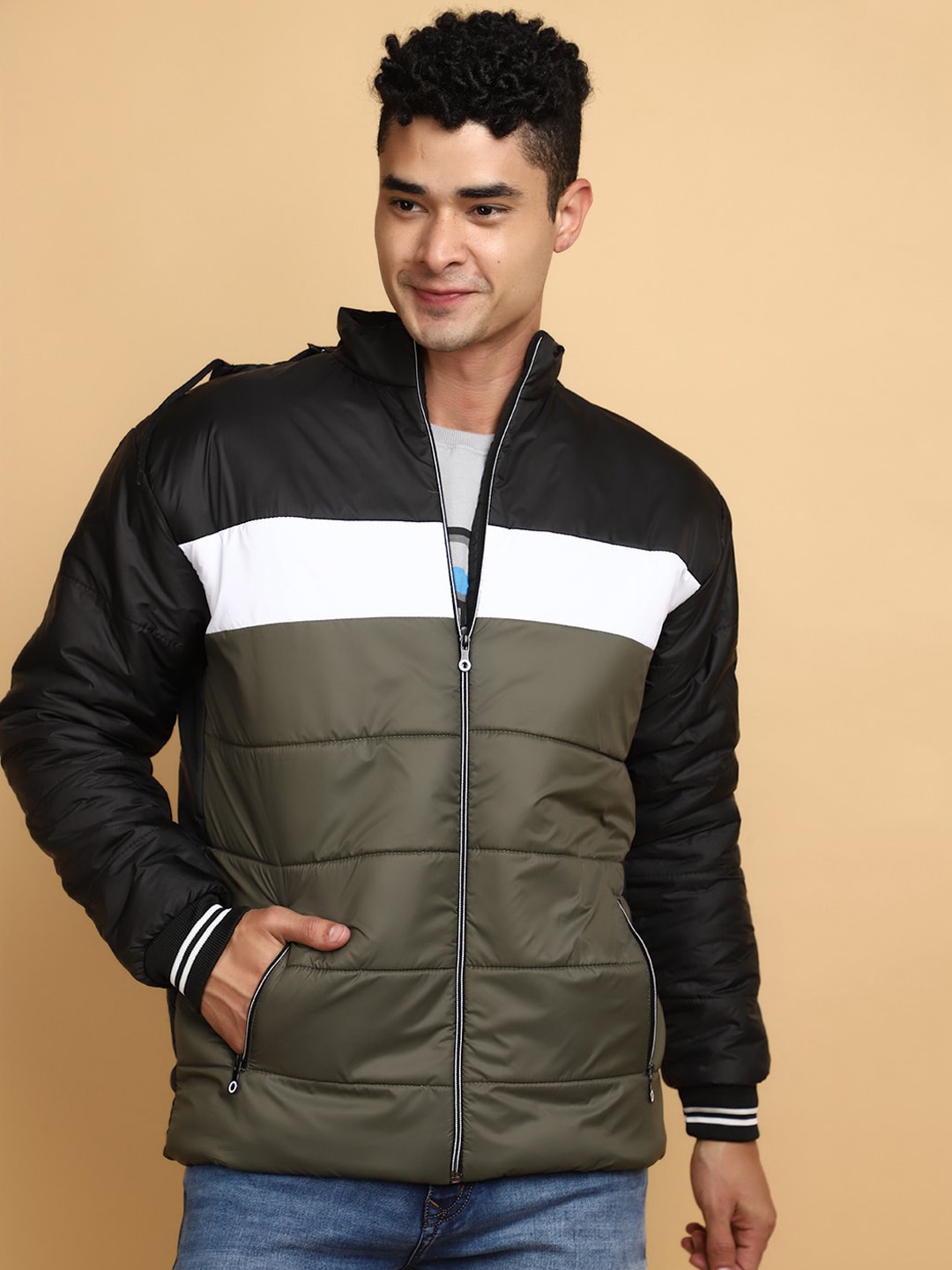 

V-Mart Colourblocked Hooded Cotton Puffer Jacket, Green