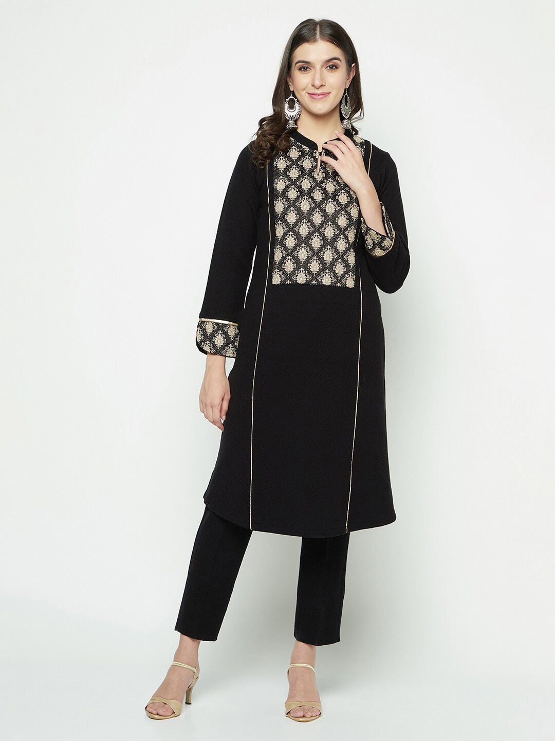 

Knitstudio Ethnic Motif Embroidered Straight Kurta & Trousers, Black