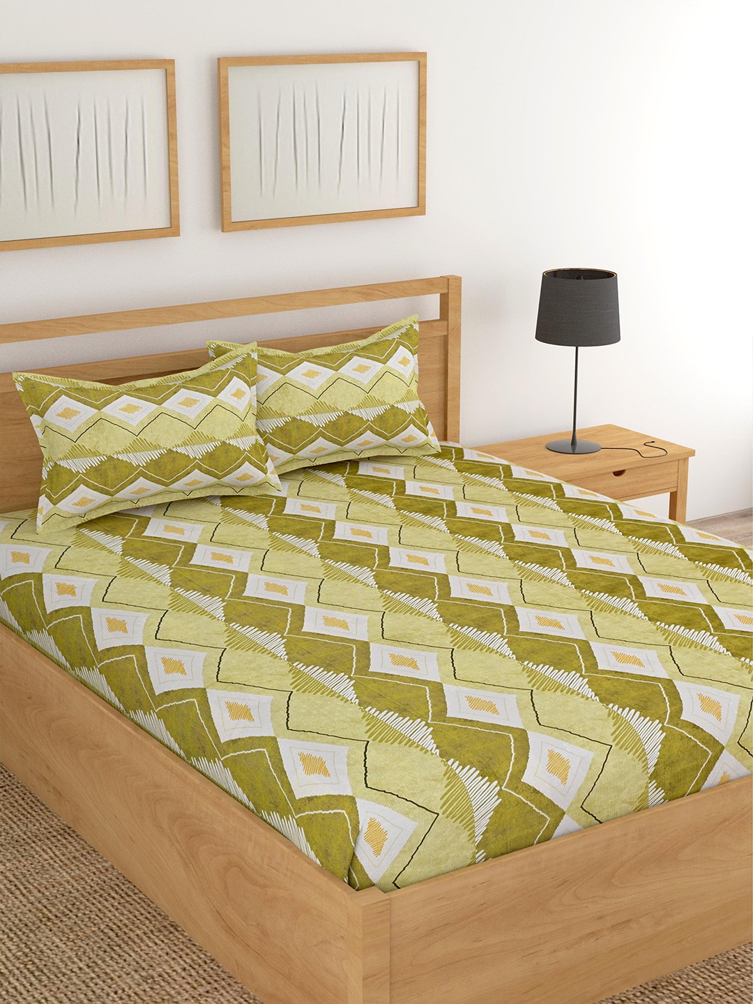 

Lali Prints Green Floral 180 TC King Bedsheet Set