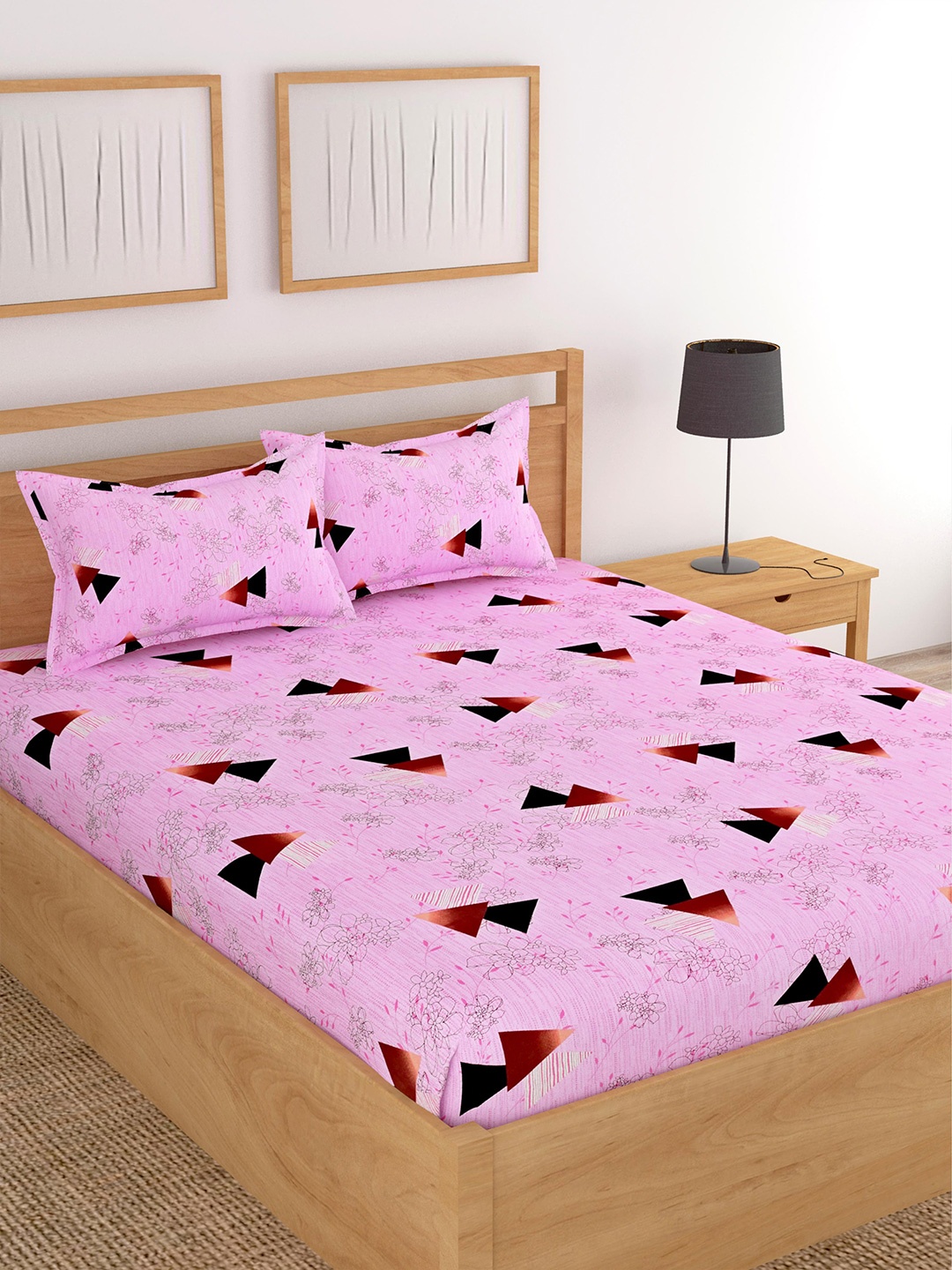 

Lali Prints Pink & Brown Geometric Cotton 180 TC King Bedsheet with 2 Pillow Covers