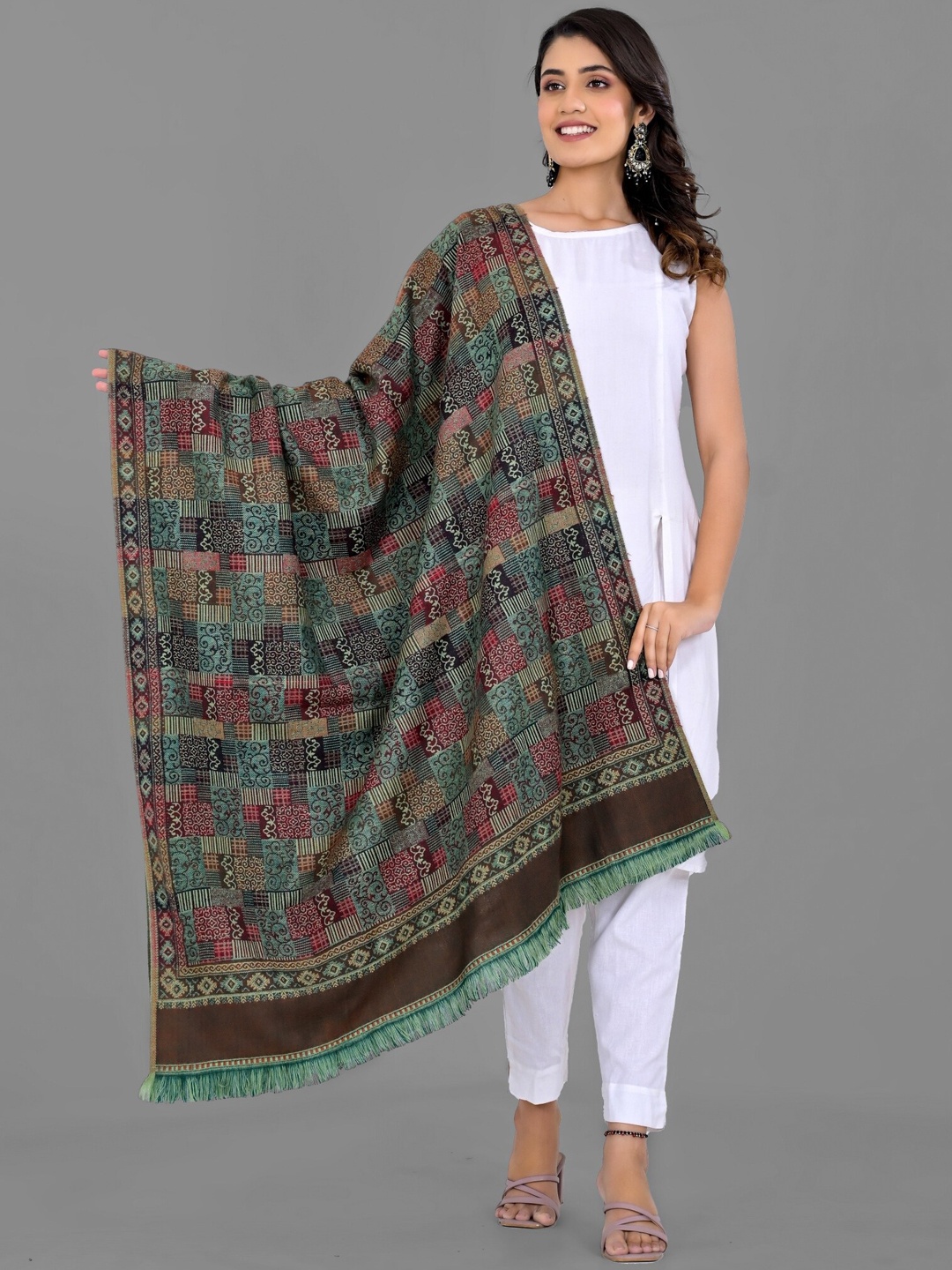 

HANDICRAFT PALACE Woven Design Shawl, Green