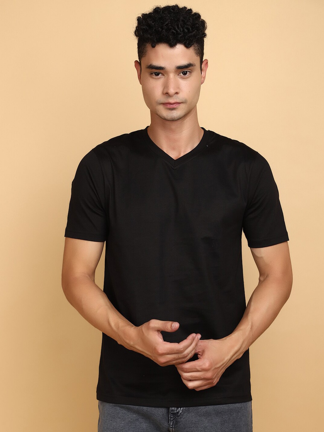 

V-Mart V-Neck Cotton Slim Fit T-shirt, Black