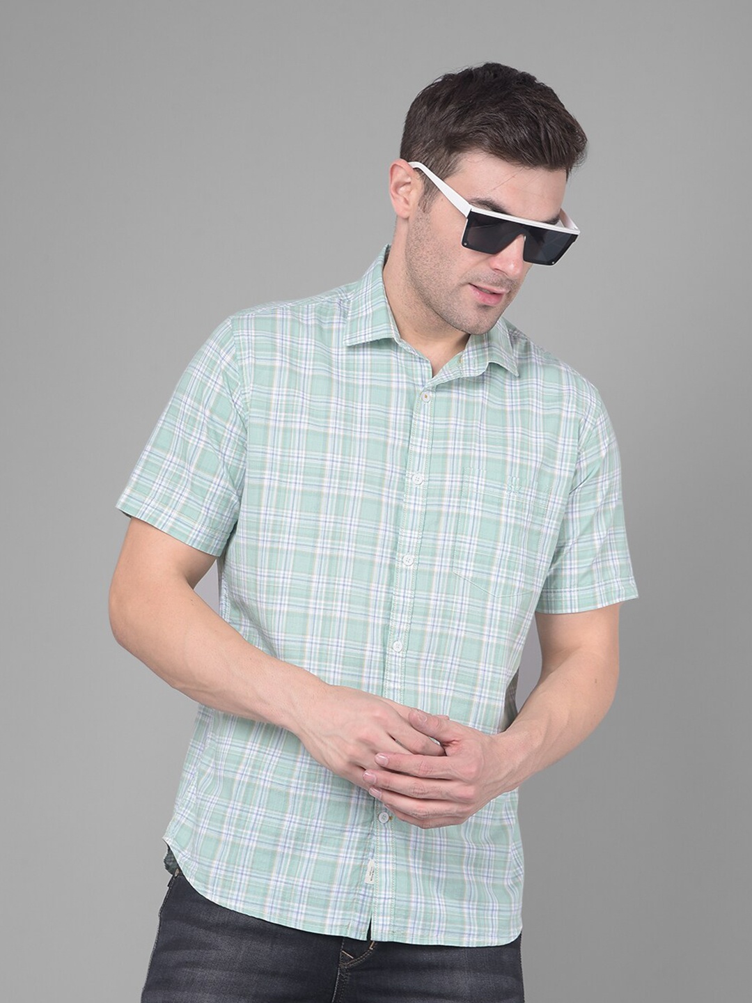 

Crimsoune Club Classic Slim Fit Checked Pure Cotton Casual Shirt, Green