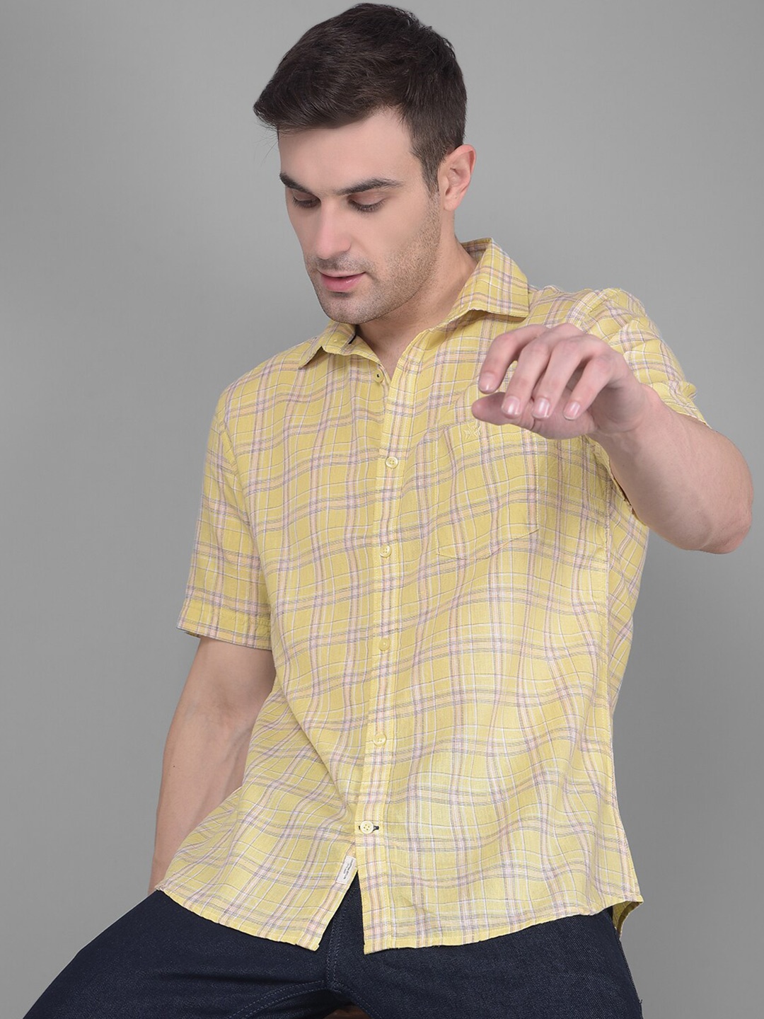 

Crimsoune Club Classic Slim Fit Tartan Checked Short Sleeves Casual Shirt, Yellow