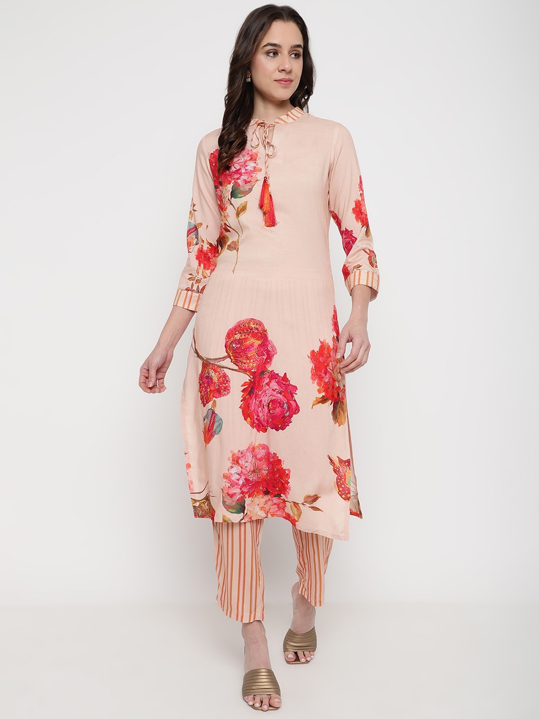 

Be Indi Floral Printed A-Line Rayon Kurta Set with Trousers, Peach