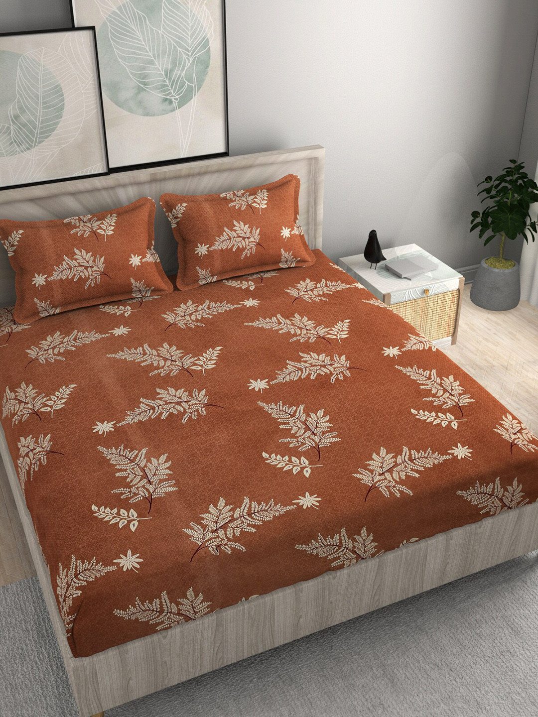 

FINE TEX WORLD Brown Floral 210 TC 130 GSM Queen Fitted Bedsheet with 2 Pillow Covers