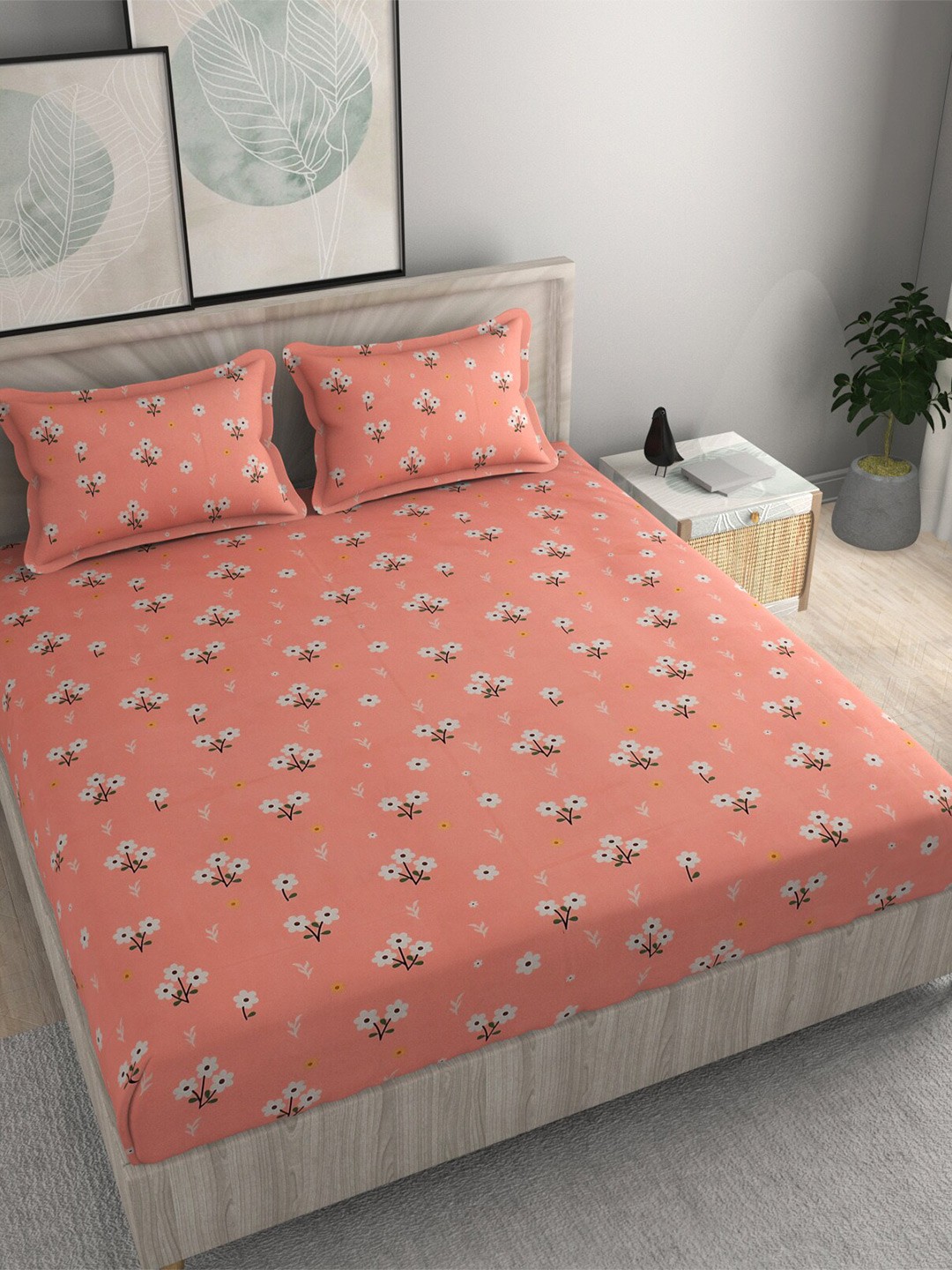 

FINE TEX WORLD Pink Floral 210 TC 130 GSM Queen Fitted Bedsheet with 2 Pillow Covers