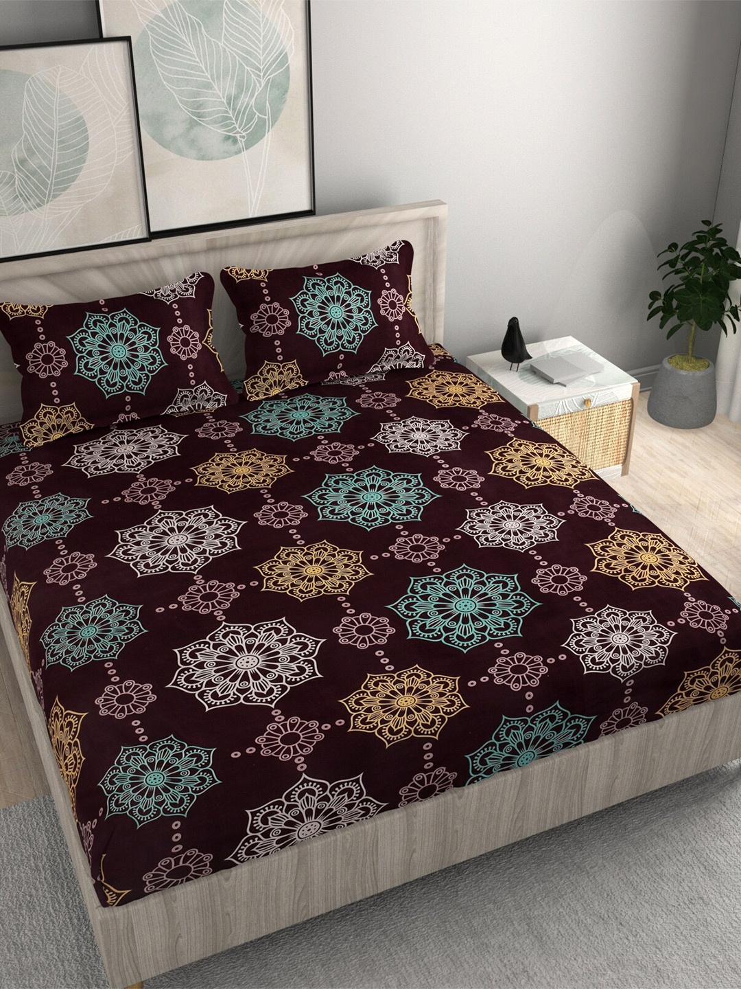 

FINE TEX WORLD Coffee Brown Floral 210 TC Queen Fitted Bedsheet with 2 Pillow Covers