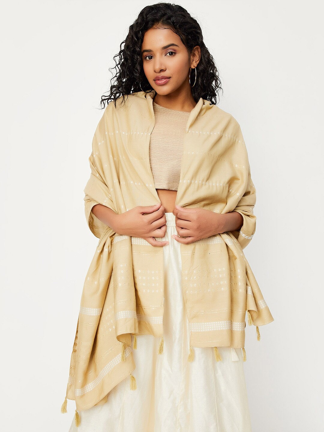 

max Embroidered Tasselled Border Scarf, Cream