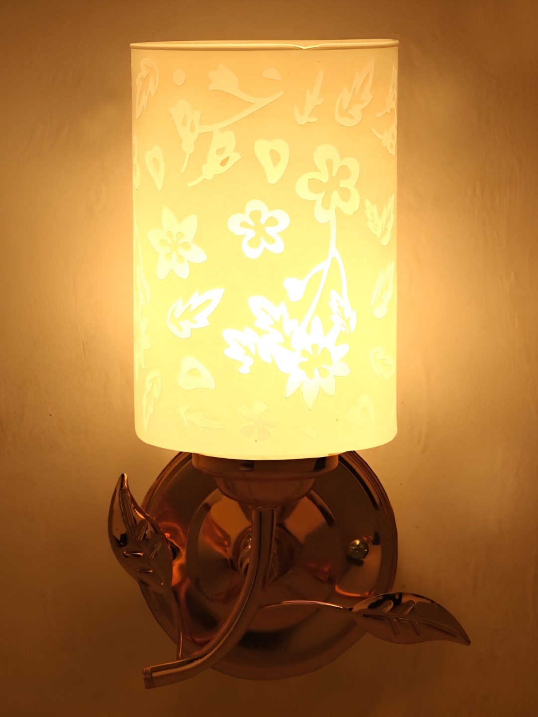 

Afast White & Gold Toned Glass Wall Lamp