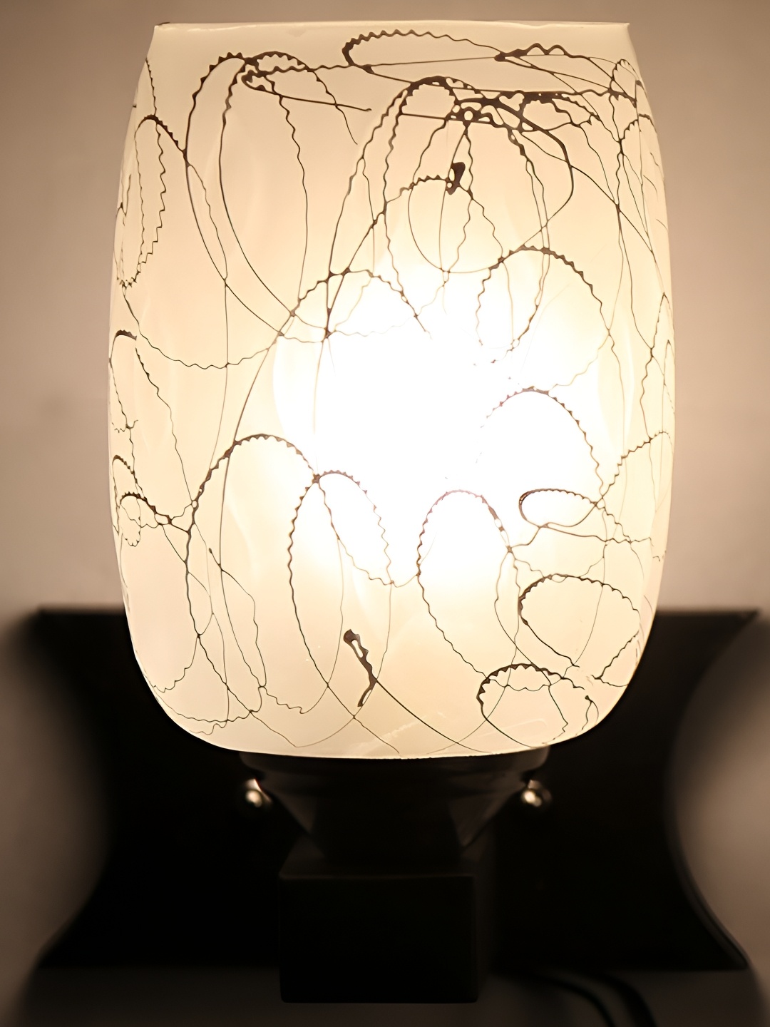

Afast Black & White Abstract Shaped Glass Wall Lamp