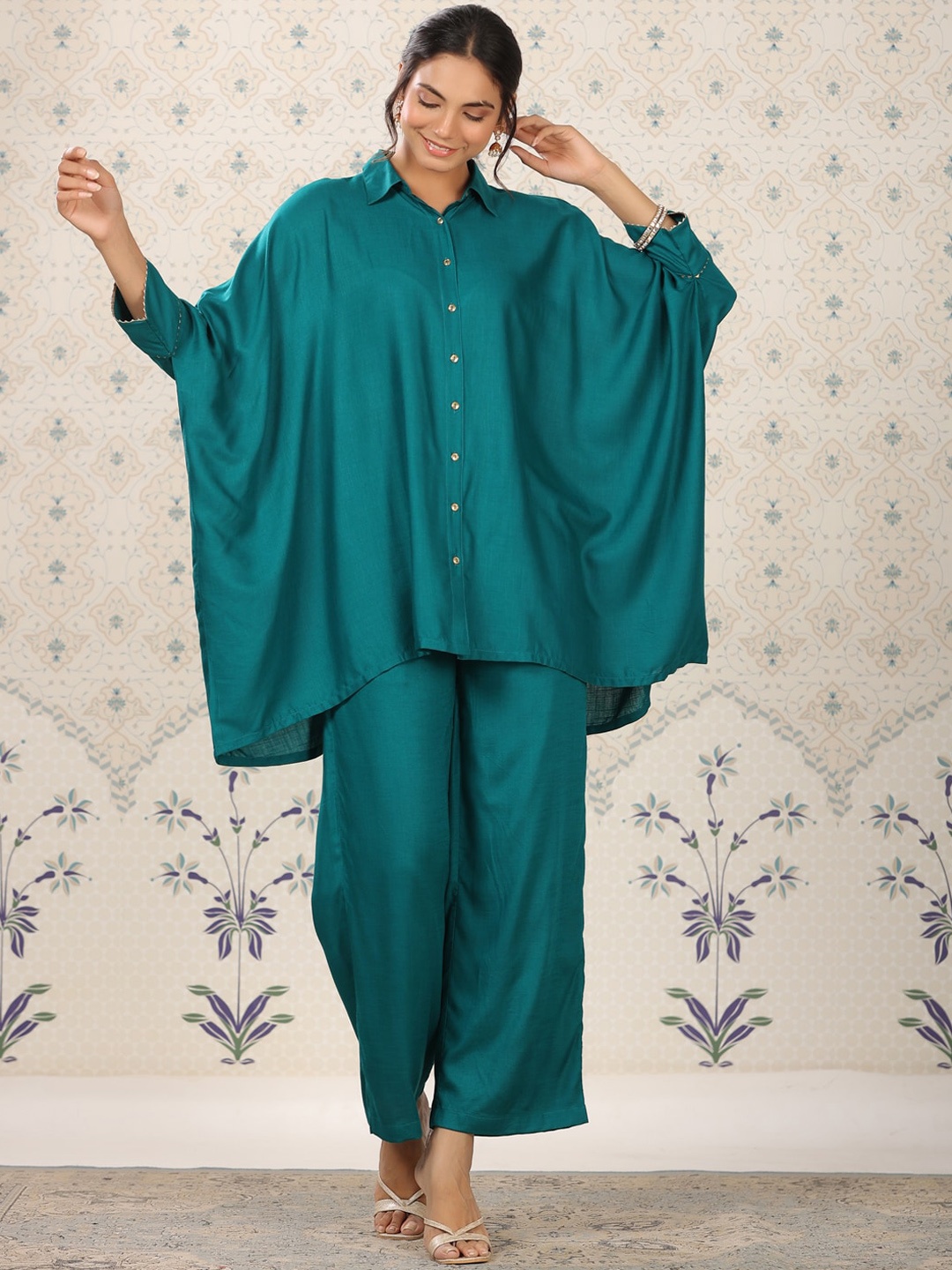 

Ode by House of Pataudi Gotta Patti Shirt-Style Kaftan With Palazzo, Teal