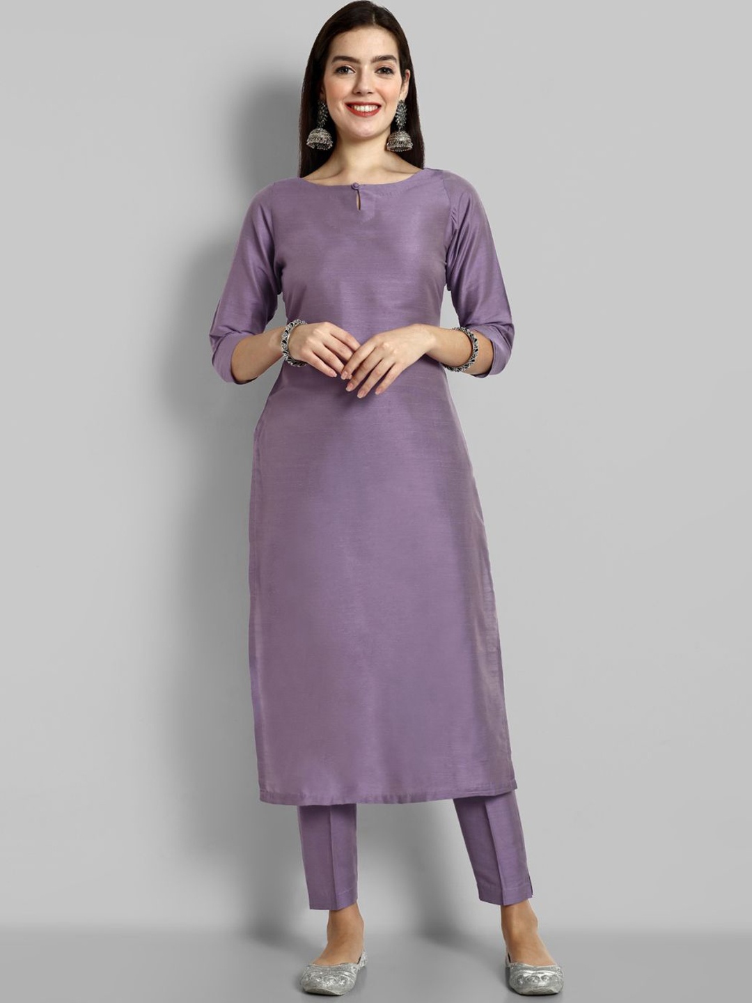

Mera Rang Keyhole Neck Straight Kurta With Trouser, Mauve
