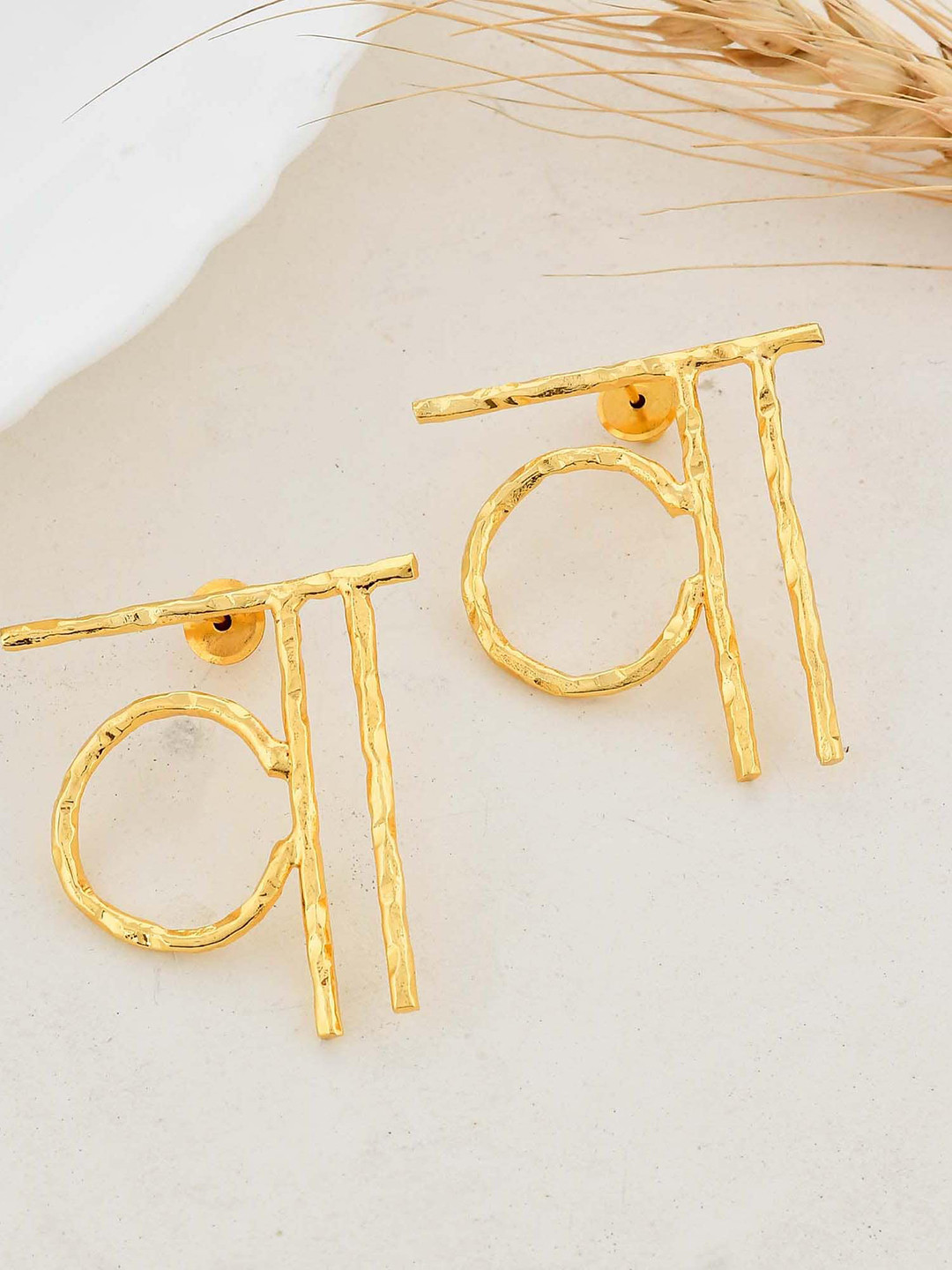 

ZURII Gold-Plated Stud Earrings