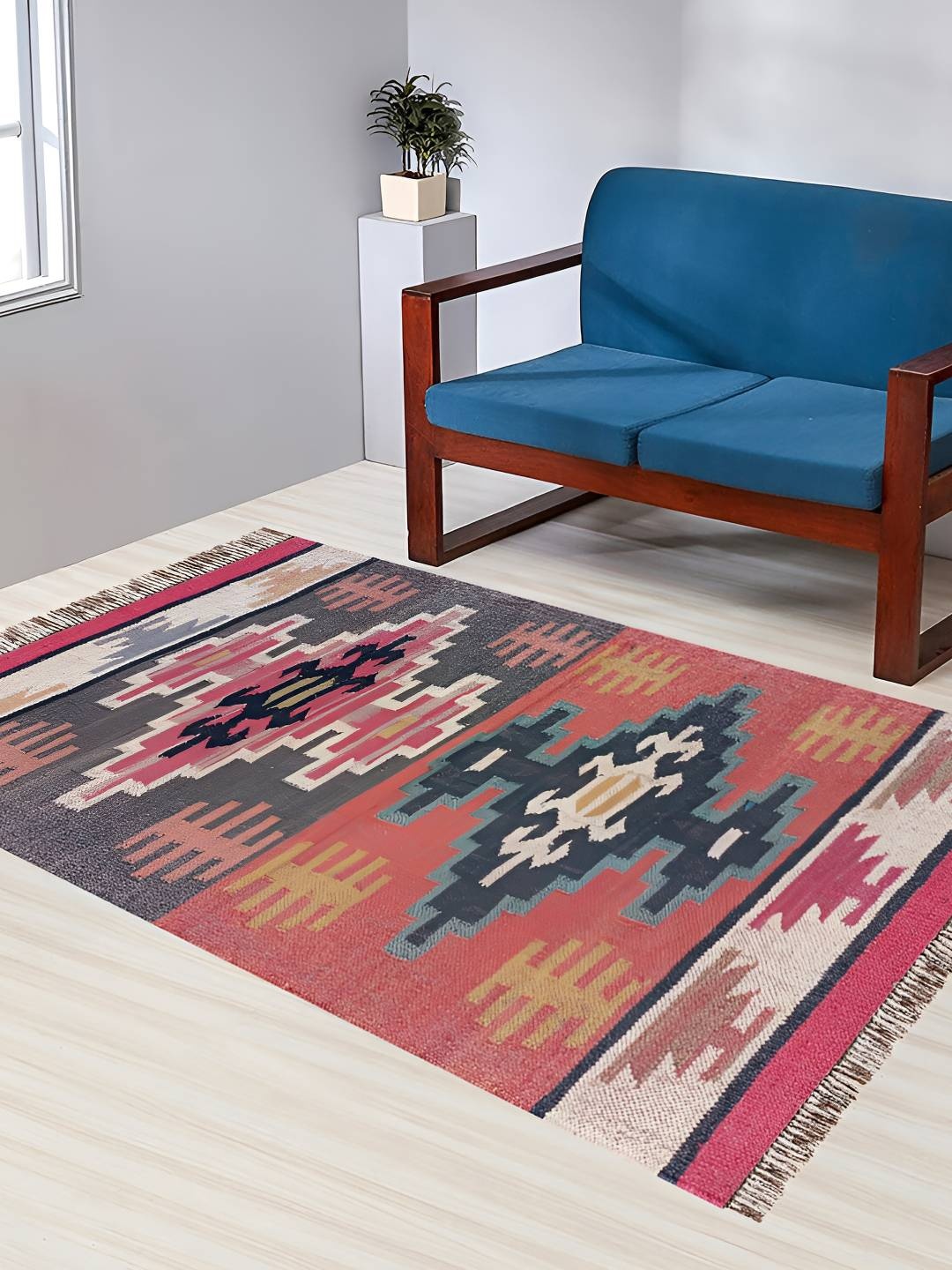 

Budhrajrugs Red & Grey Geometric Woven Rectangular Dhurrie