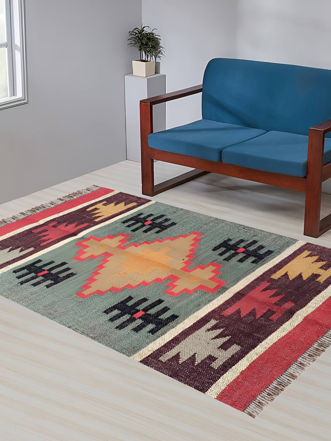 

Budhrajrugs Green & Maroon Geometric Woven Rectangular Dhurrie