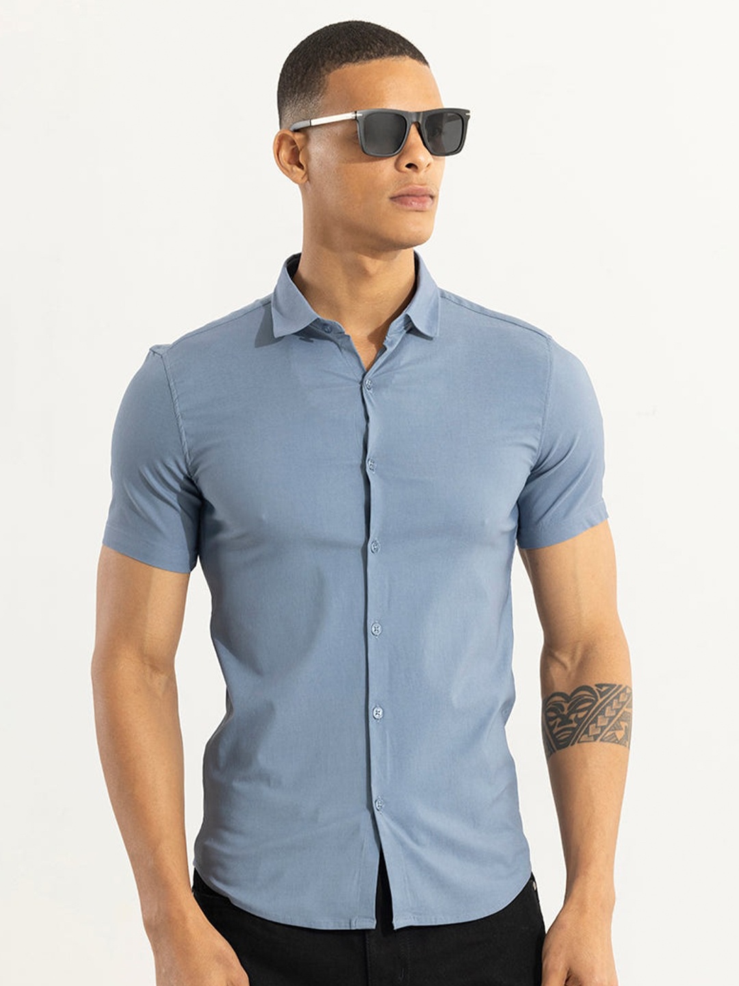 

Snitch Classic Grey Spread Collar Cotton Casual Shirt, Blue