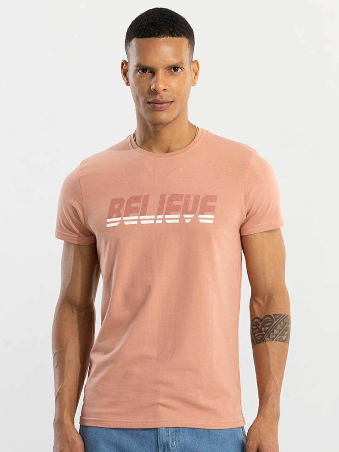 

Snitch Typography Printed Cotton T-shirt, Peach