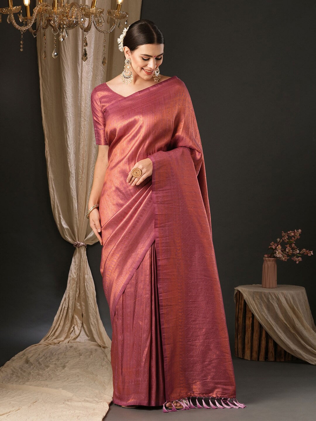 

Anouk Paisley Woven Design Ethnic Embellished Banarasi Saree, Mauve