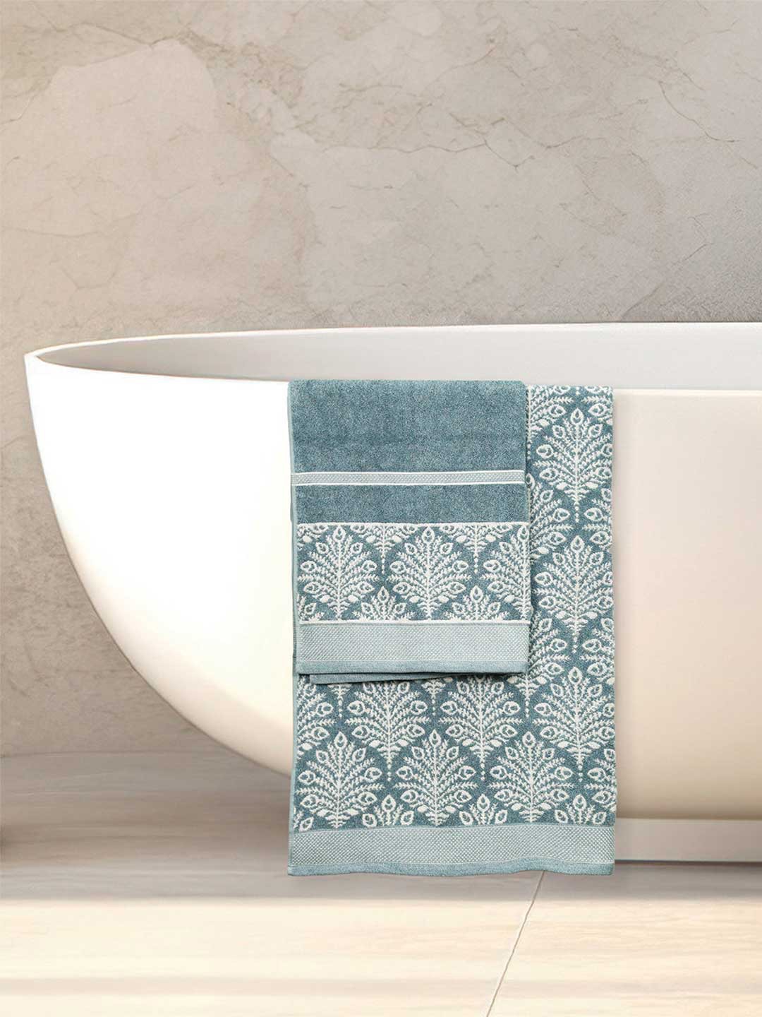 

MYTRIDENT Sea Green & White 2 Pieces Printed Cotton 600 GSM Bath Towels