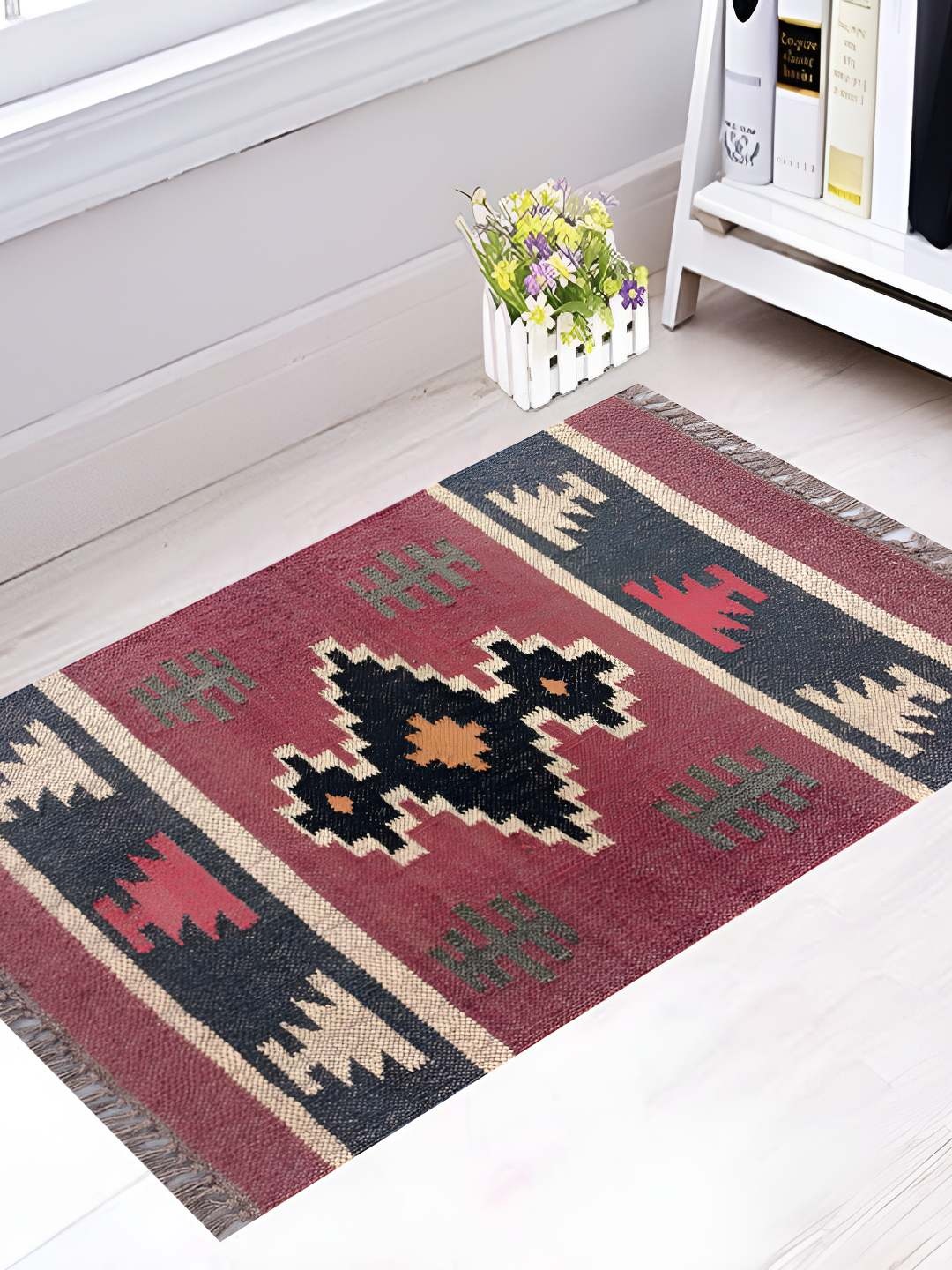 

Budhrajrugs Red & Green Geometric Woven Rectangular Dhurrie