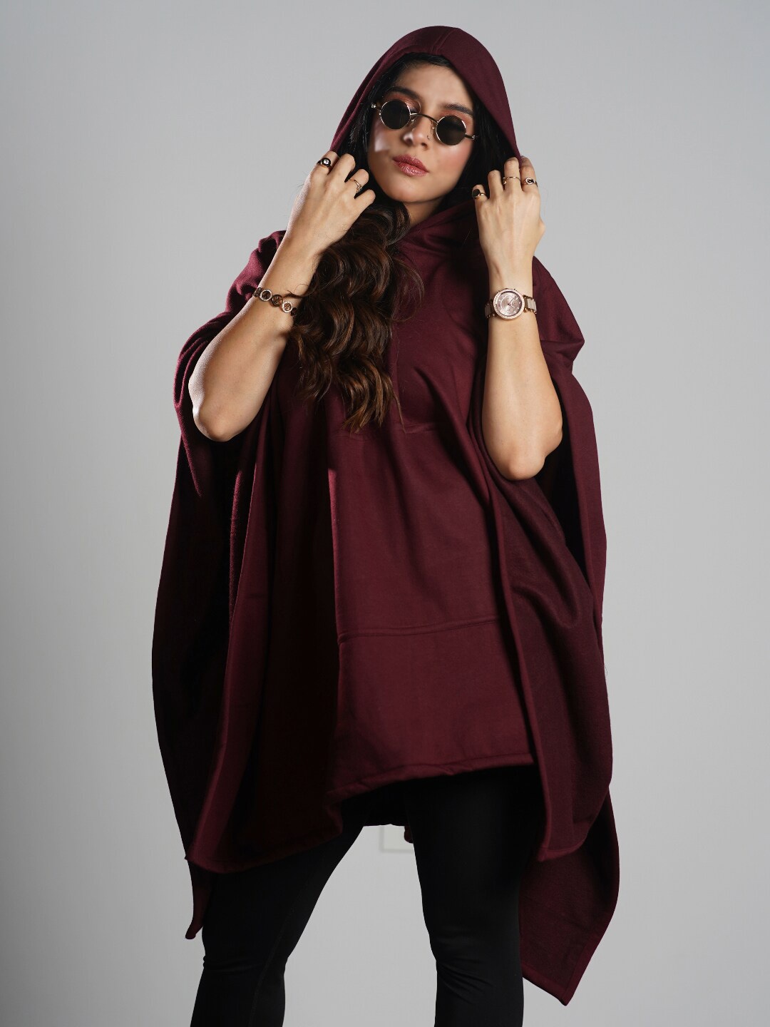 

LetsDressUp Hooded Fleece Poncho Sweater, Maroon