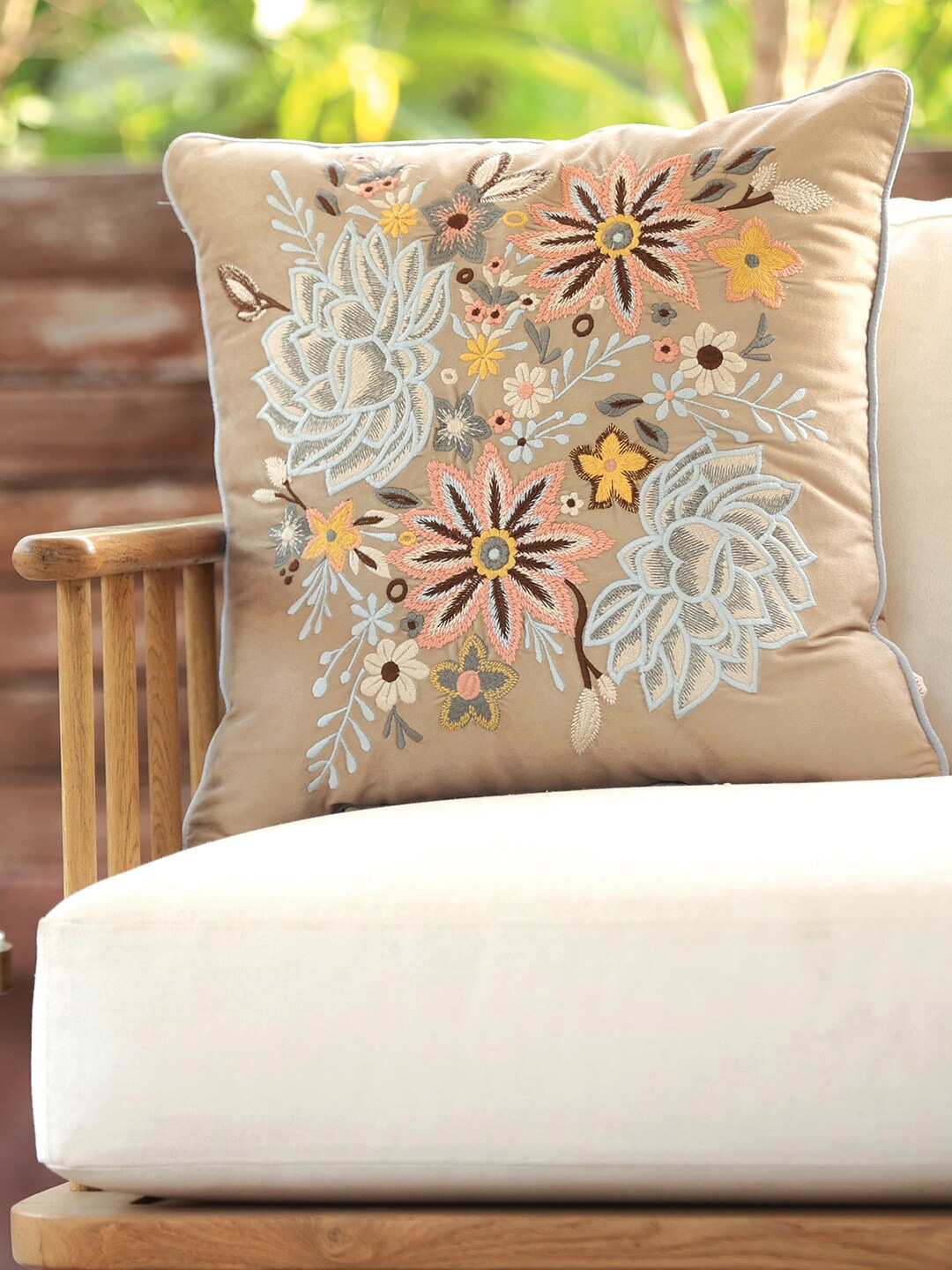 

ICRAFT Beige Blue Floral Square Cushion Cover
