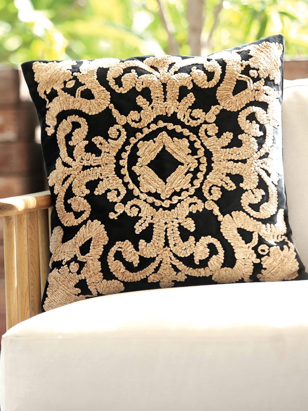 

ICRAFT Black Beige Ethnic Motifs Square Cushion Cover