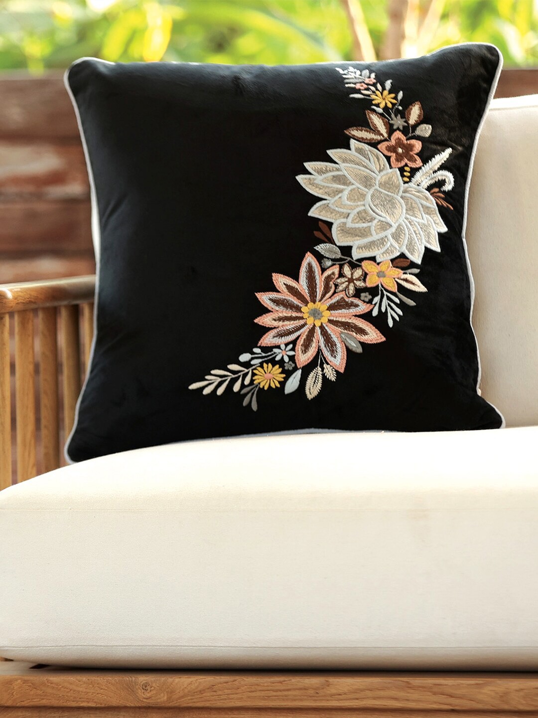 

ICRAFT Black Peach Floral Square Cushion Cover