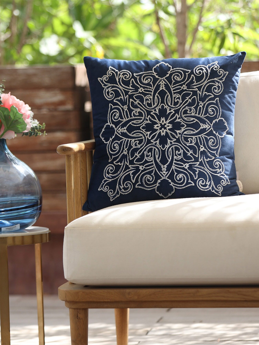 

ICRAFT Blue White Ethnic Motifs Square Cushion Cover