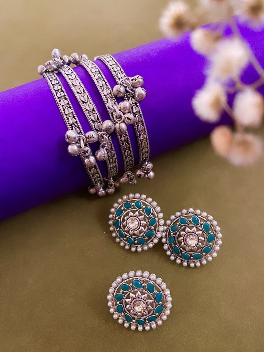 

ATIBELLE Silver-Plated Stone Studded & Beaded Jewellery Set