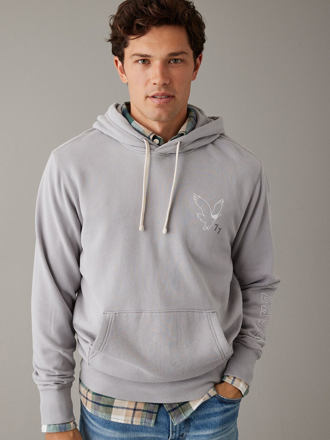 

AMERICAN EAGLE OUTFITTERS Typography Printed Hooded Pullover Sweatshirt, Grey