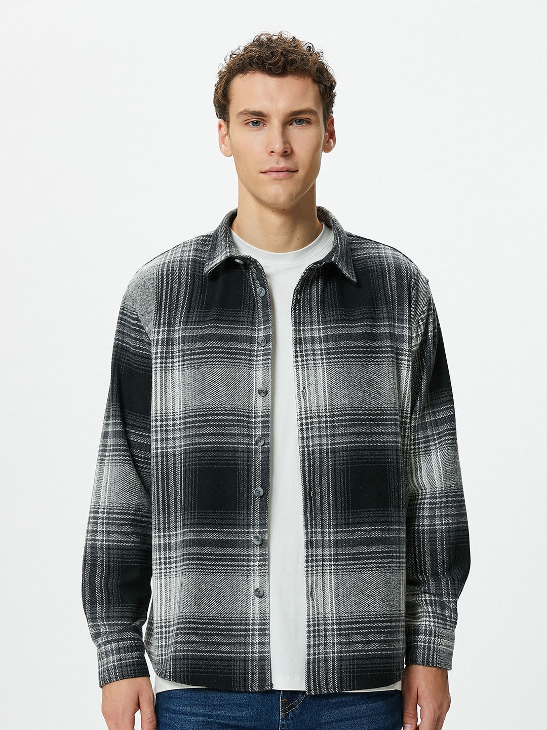 

Koton Tartan Checks Spread Collar Long Sleeves Shacket, Grey