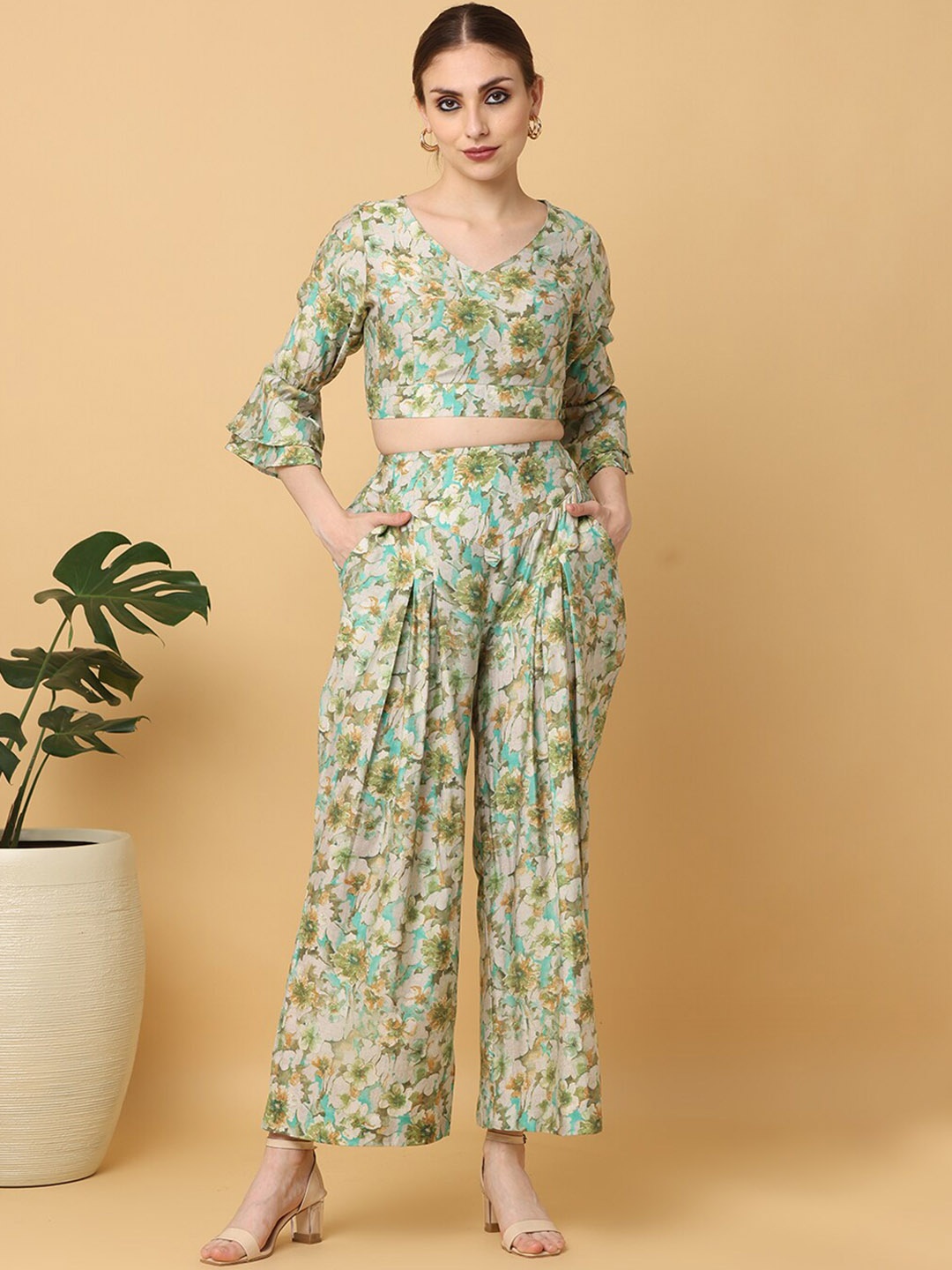 

KALINI Floral Printed V-Neck Top & Trousers Co-Ord, Green