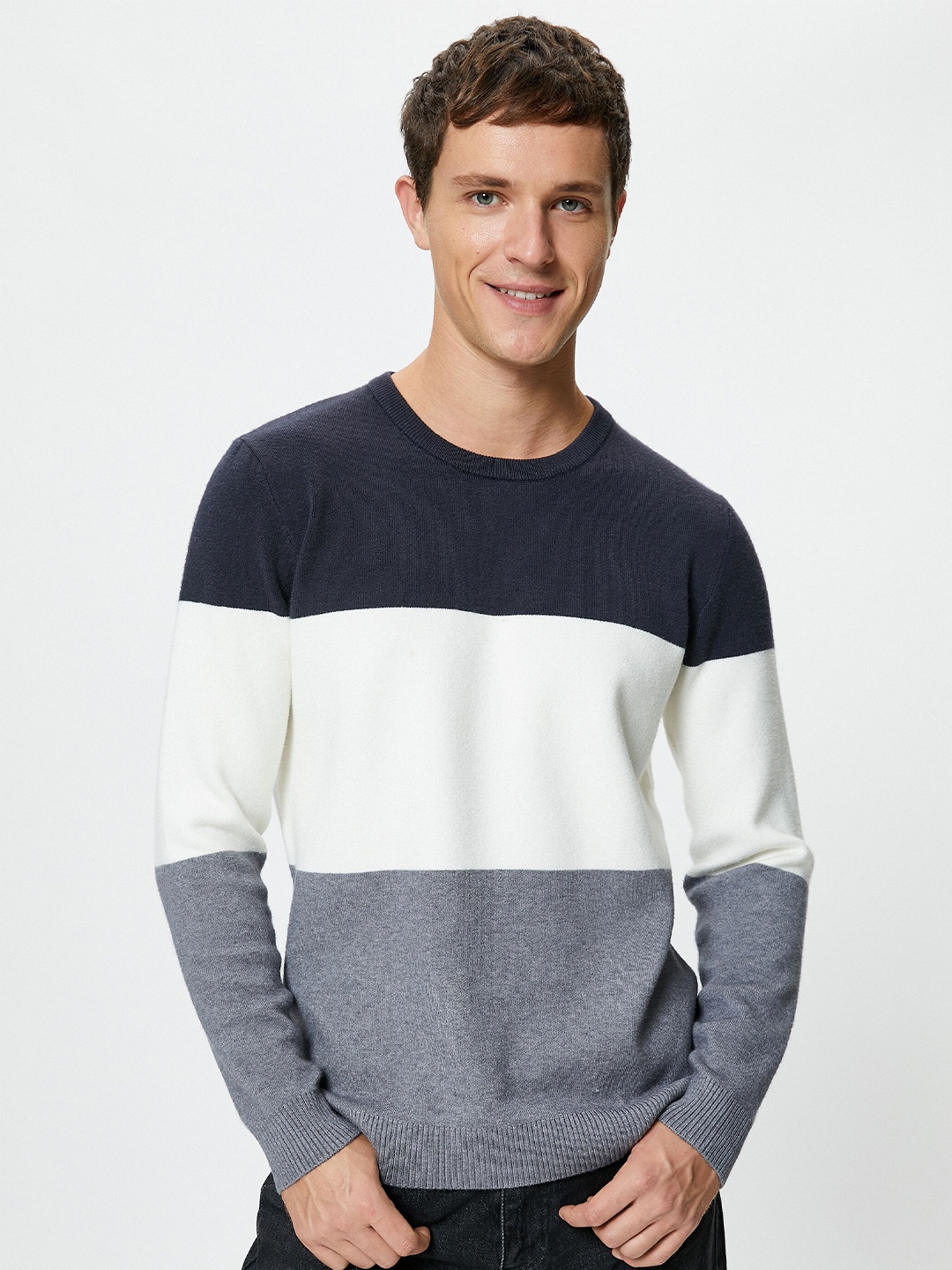 

Koton Colourblocked Pullover Sweater, Navy blue