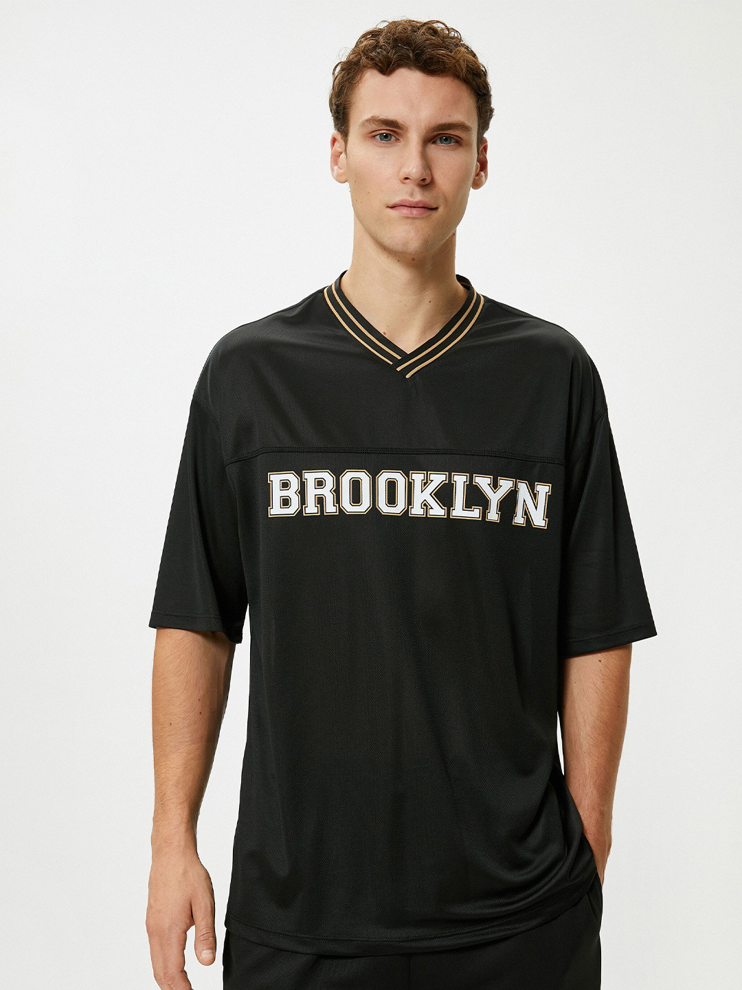 

Koton Typography Printed V-Neck T-shirt, Black