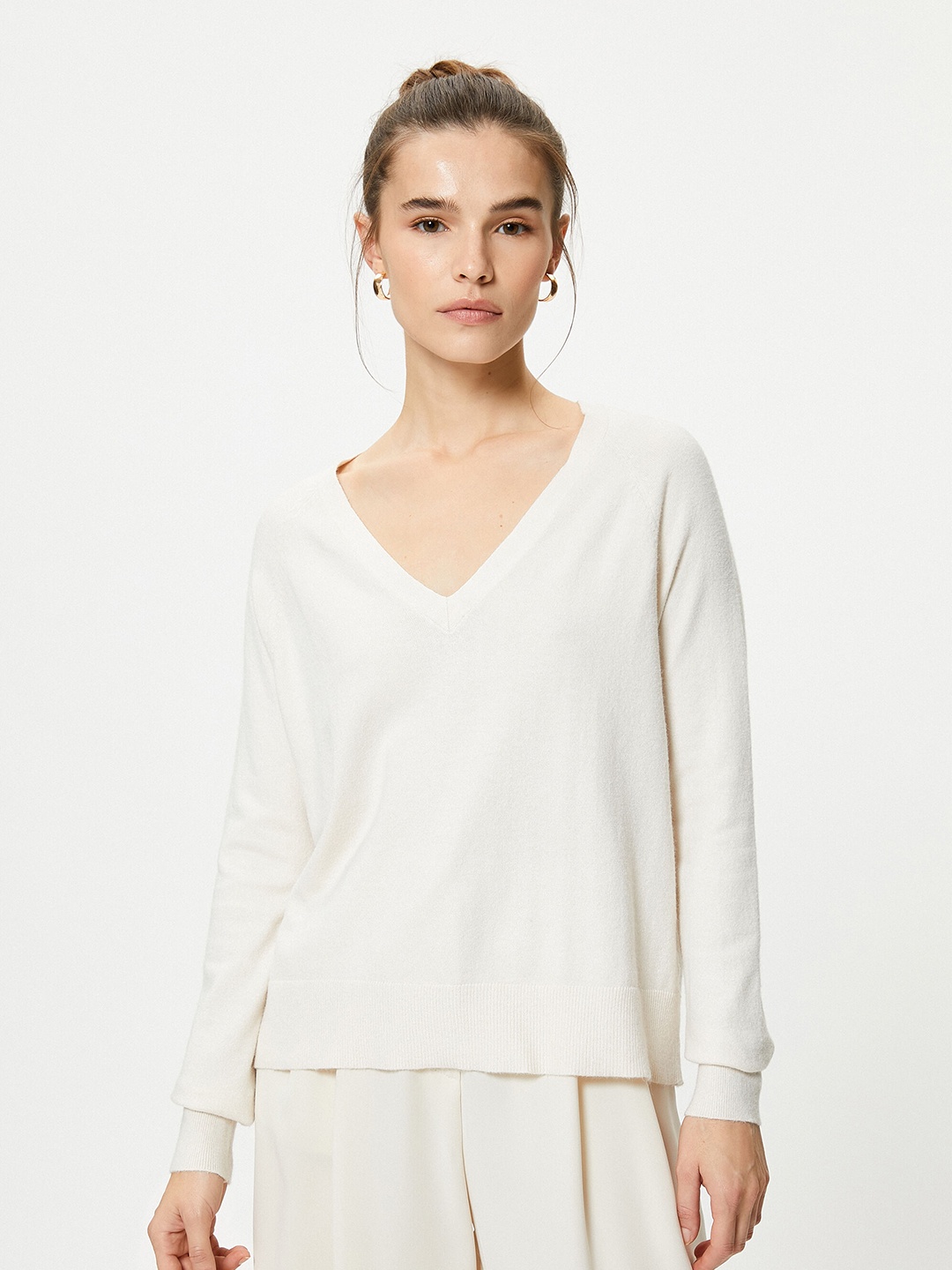 

Koton V-Neck Acrylic Pullover, White