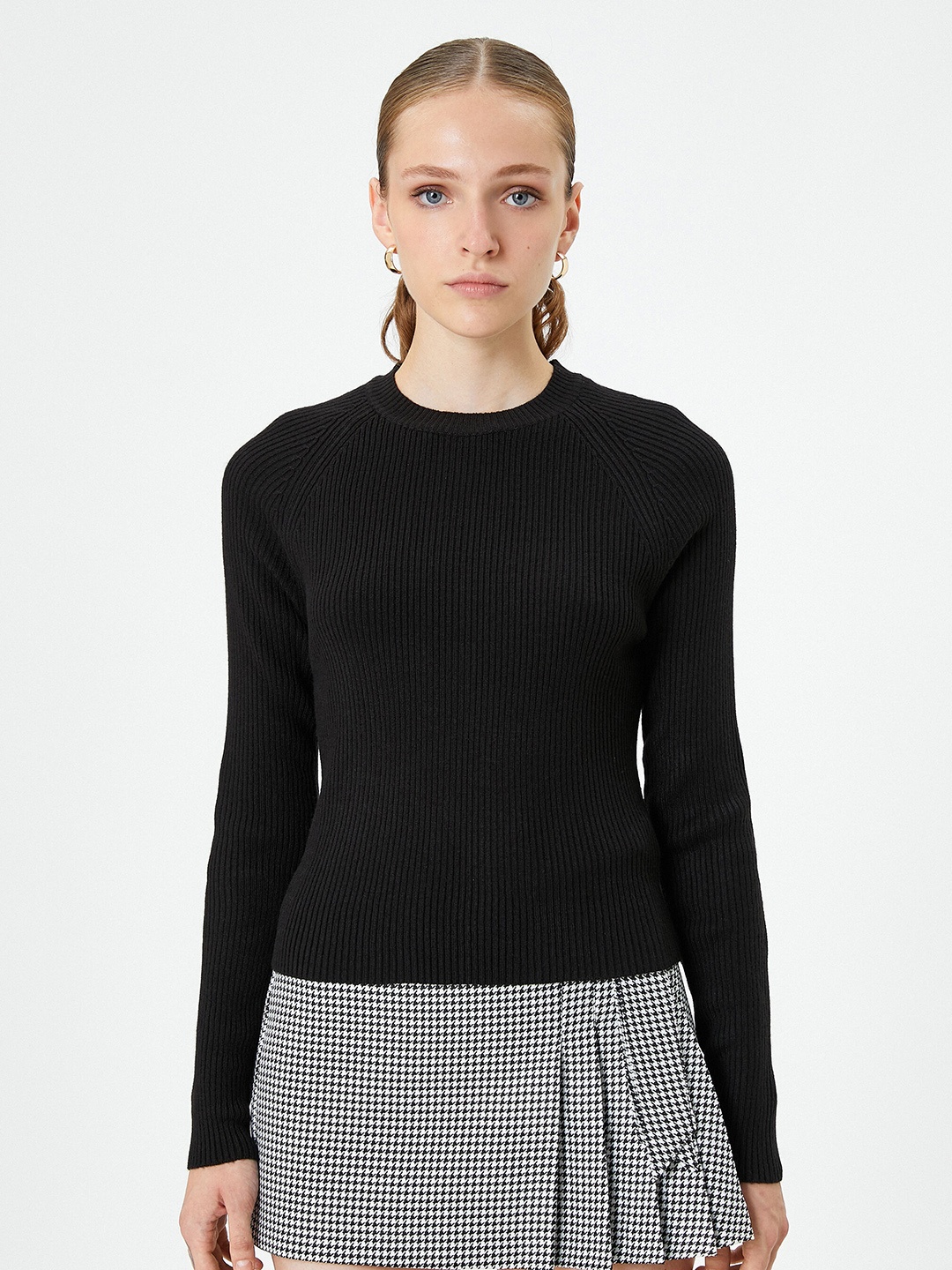 

Koton Striped Round Neck Acrylic Pullover, Black