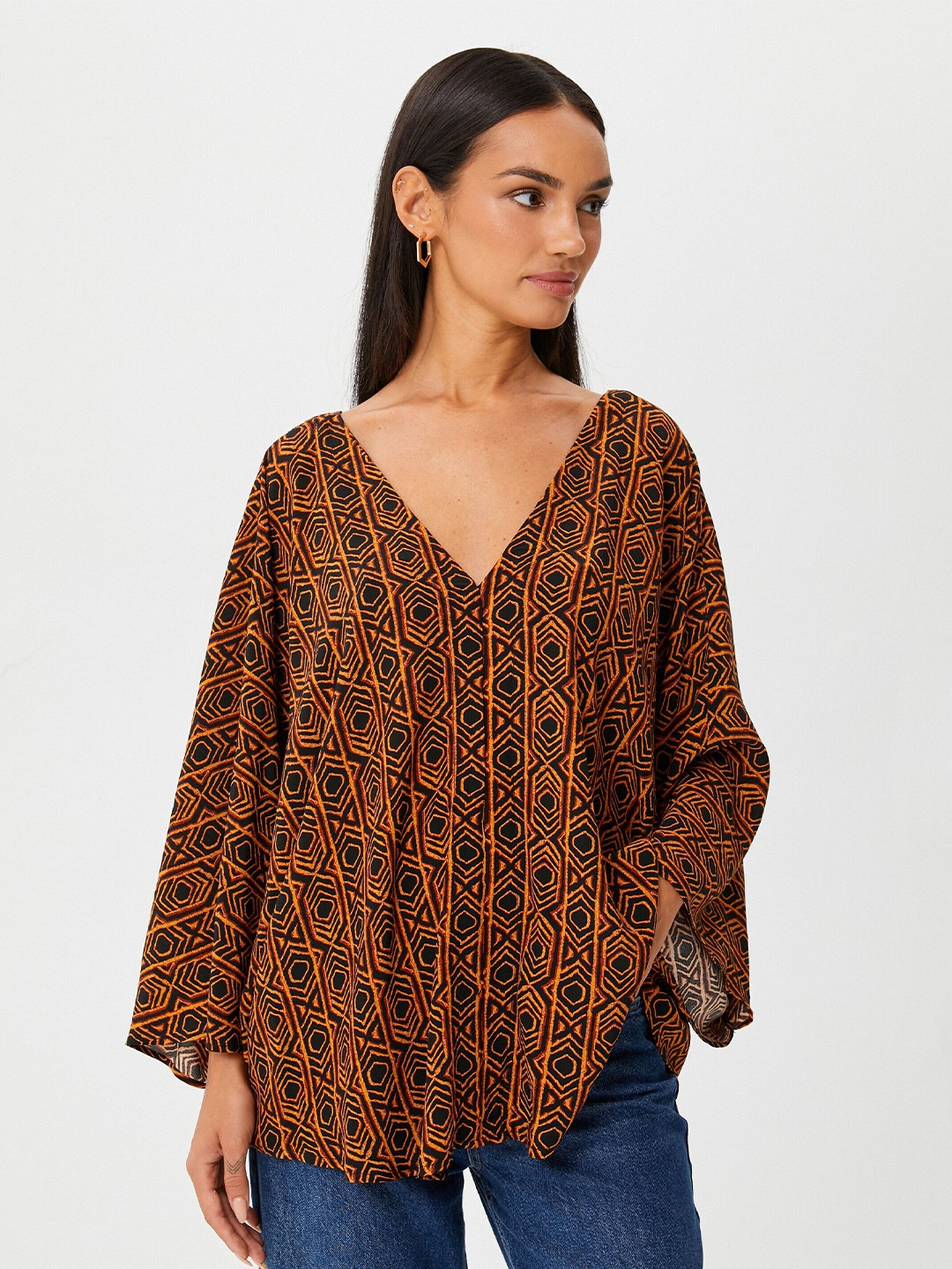 

Koton Geometric Printed V-Neck Flared Sleeve Longline A-Line Top, Orange