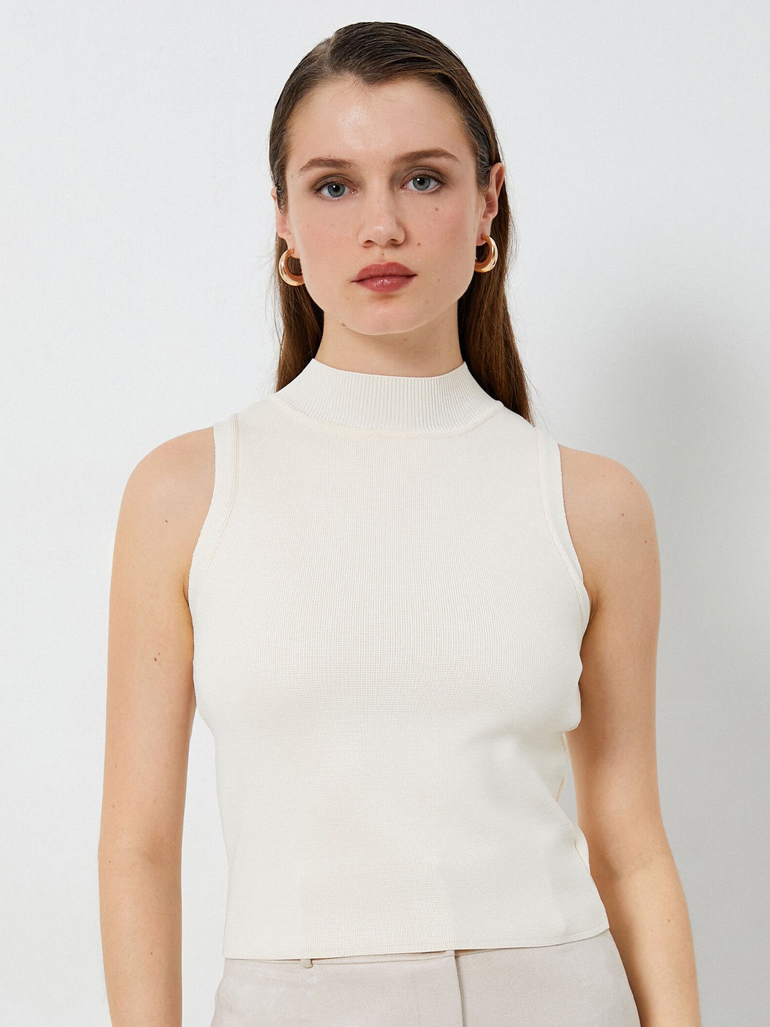 

Koton High Neck Fitted Sleeveless Top, Beige