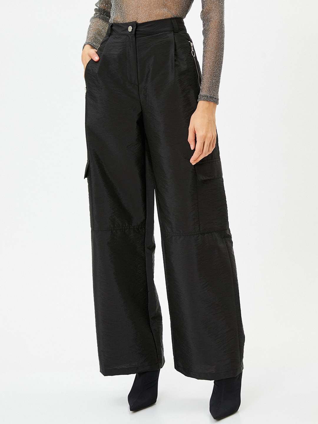 

Koton Women High-Rise Cargos, Black