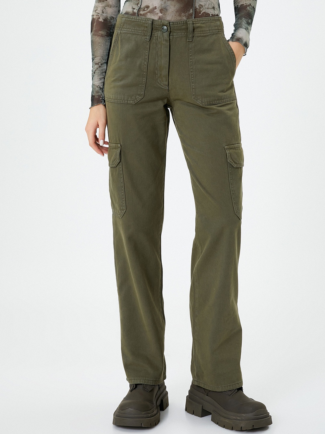 

Koton Women Mid Rise Cotton Cargos, Olive