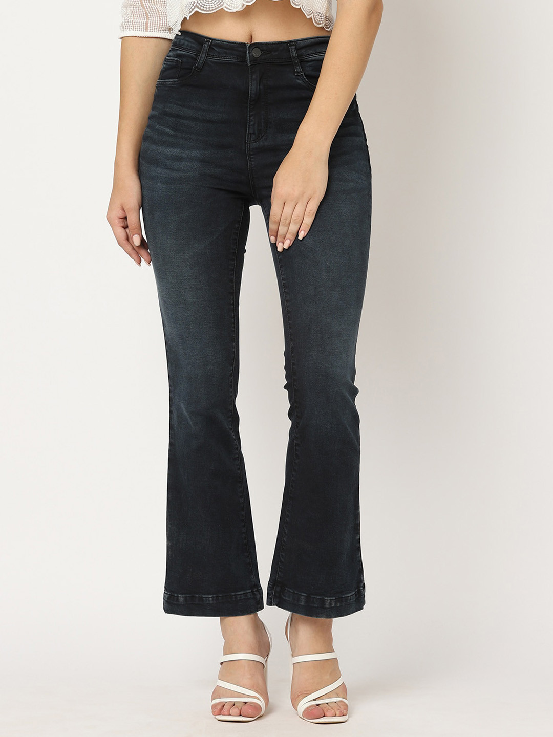 

Kraus Jeans Women Clean Look Flared High-Rise Stretchable Jeans, Black