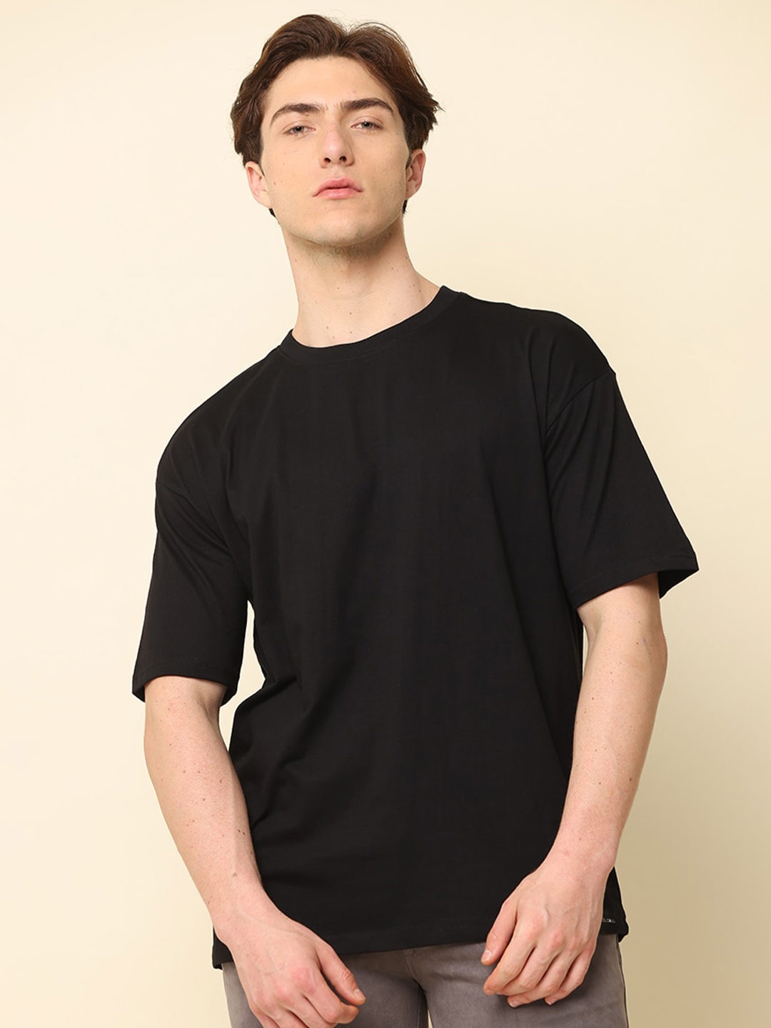 

SILISOUL Drop-Shoulder Sleeves Bio Finish Pure Cotton Oversized T-shirt, Black