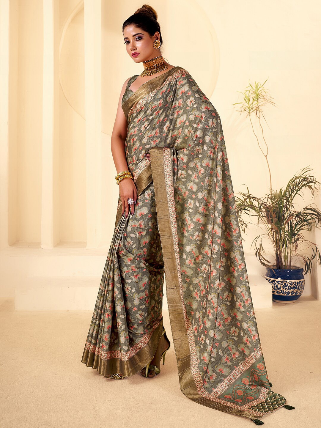 

SANSKAR Floral Printed Art Silk Digital Embellished Saree, Grey