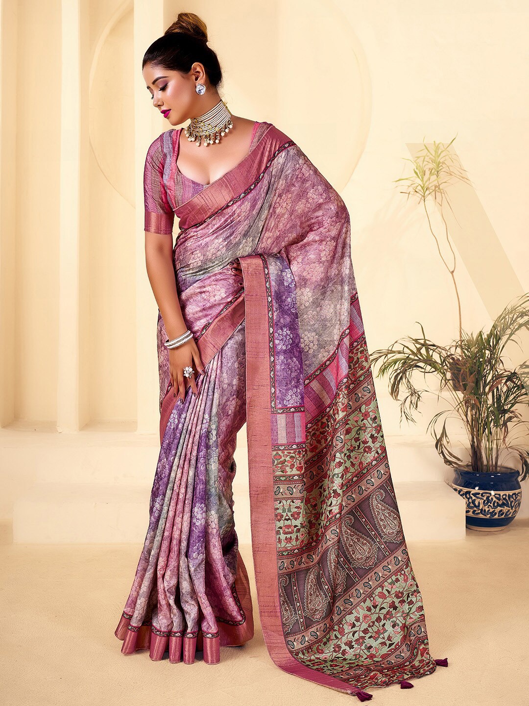 

SANSKAR Floral Embellished Saree, Brown