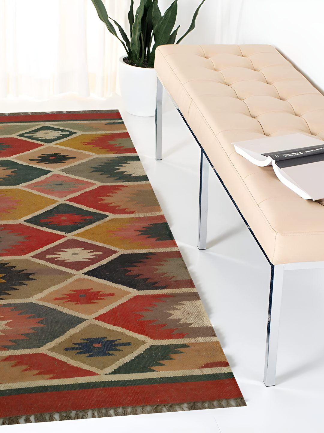 

Budhrajrugs Red & Green Geometric Woven Rectangular Dhurrie