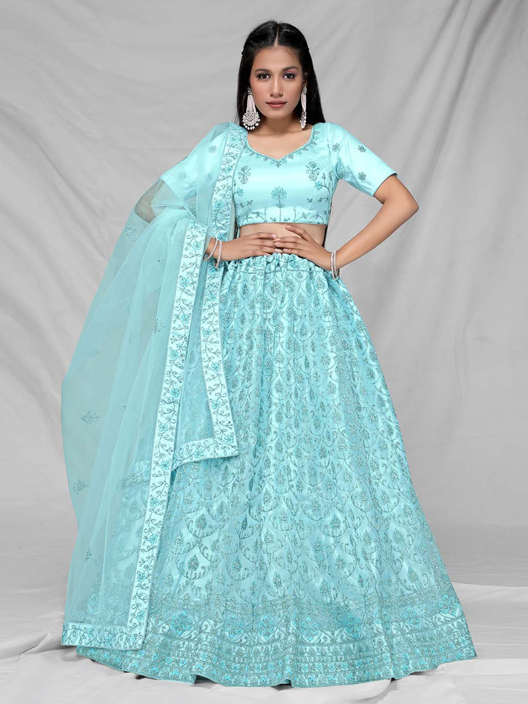 

HALFSAREE STUDIO Embroidered Net Semi-Stitched Lehenga & Unstitched Blouse With Dupatta, Green