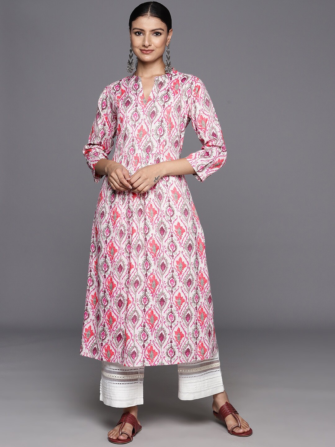 

KALINI Ethnic Motifs Printed Mandarin Collar A-Line Kurta, Pink